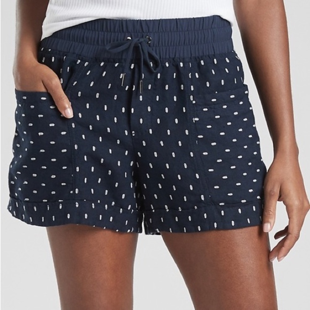 Athleta Size 6 Cabo Tide Linen 4" Inseam Shorts In Petite Diamond Navy Print - Picture 1 of 9